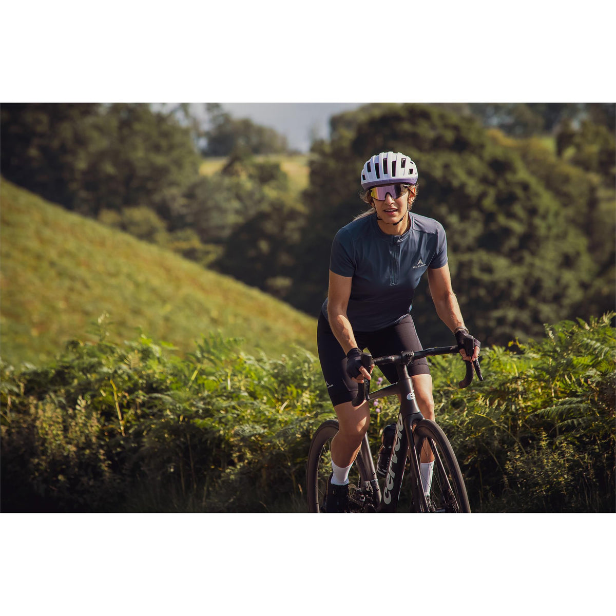 Altura Women's Airstream Short Sleeve Jersey (S/S 26)